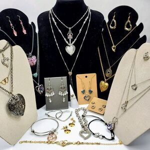 Hearts Fashion Jewelry Lot Necklace Earring Bracelet Bundle 30 Pieces